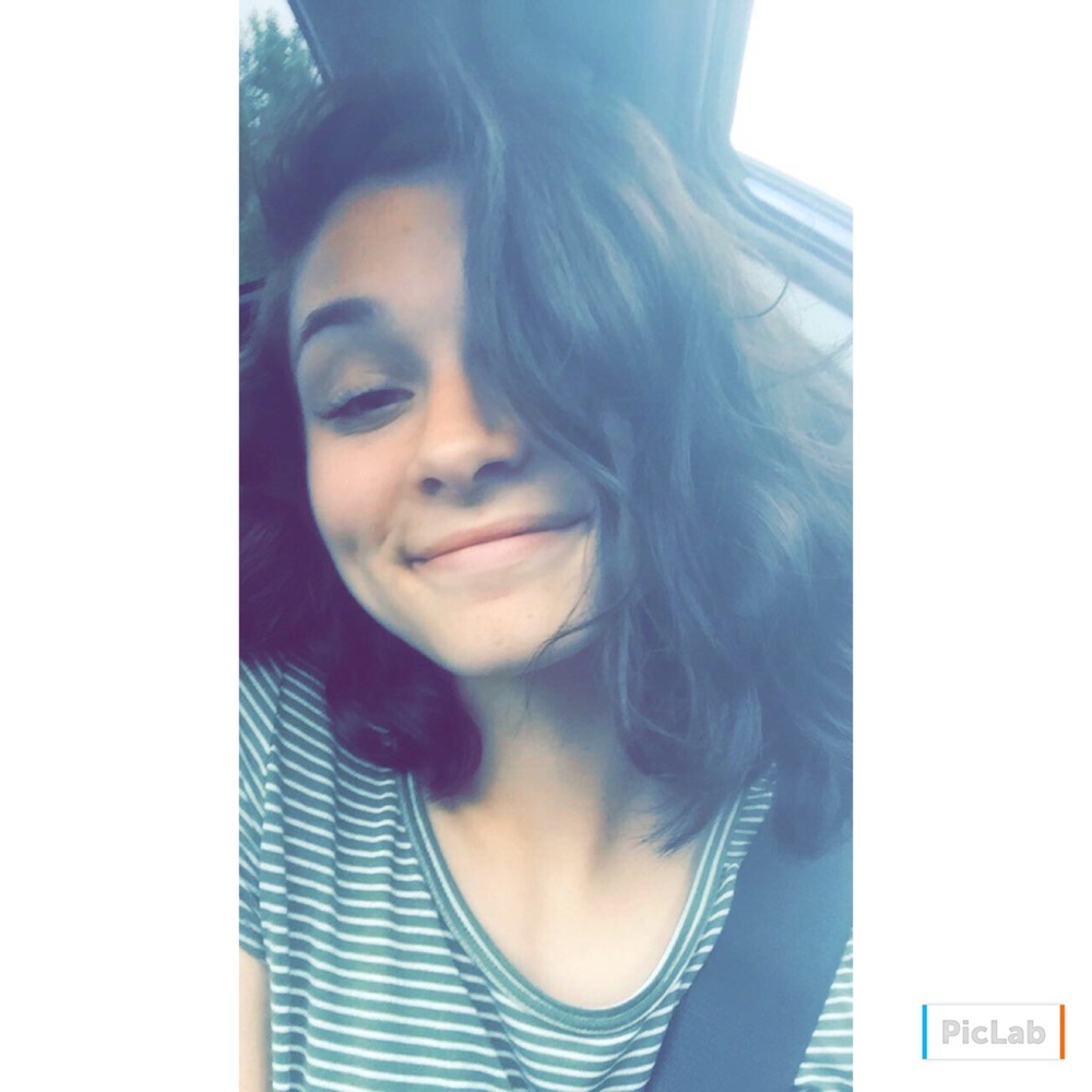 Meet your Posher, Makaela